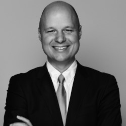 speaker photo